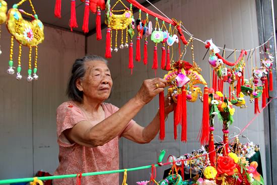 非遺項(xiàng)目“中國(guó)農(nóng)洽會(huì)”上大放異彩