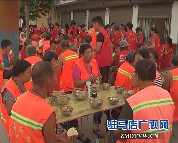 西平縣免費(fèi)愛(ài)心粥屋一年為八萬(wàn)余人次提供就餐