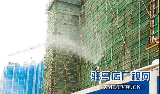 泌陽縣揚塵治理標準化工地授牌儀式在泌陽碧桂園項目隆重舉行