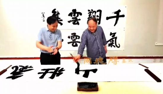 莫言：我愛(ài)國(guó)時(shí)句句火