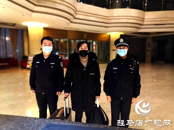 民警李蘊：請安排我到最前線