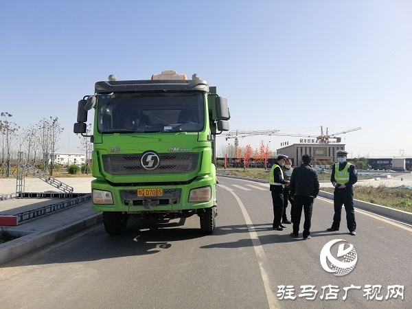 市區(qū)集中治理大貨車、農用車等闖禁區(qū)違法行為