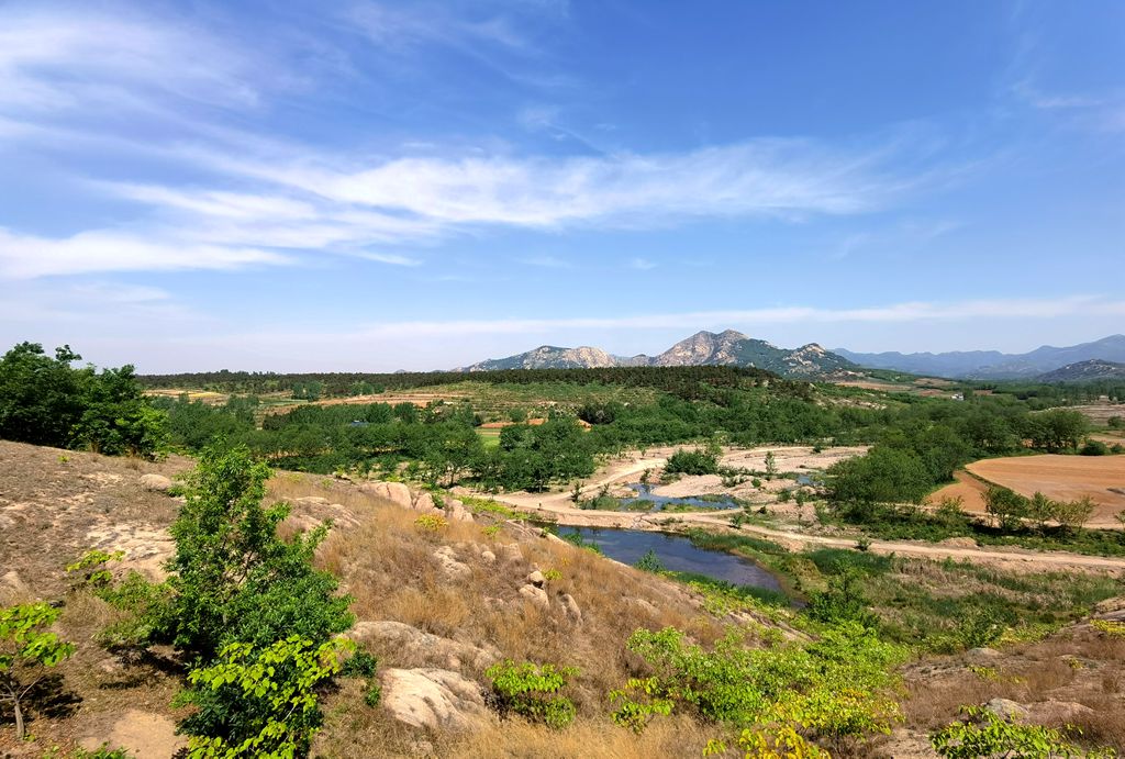 泌陽(yáng)縣下碑寺，驚現(xiàn)天然“開”字石……