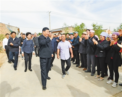 習(xí)近平在寧夏考察時強調(diào)  決勝全面建成小康社會決戰(zhàn)脫貧攻堅繼續(xù)建設(shè)經(jīng)濟繁榮民族團結(jié)環(huán)境優(yōu)美人民富裕的美麗新寧夏