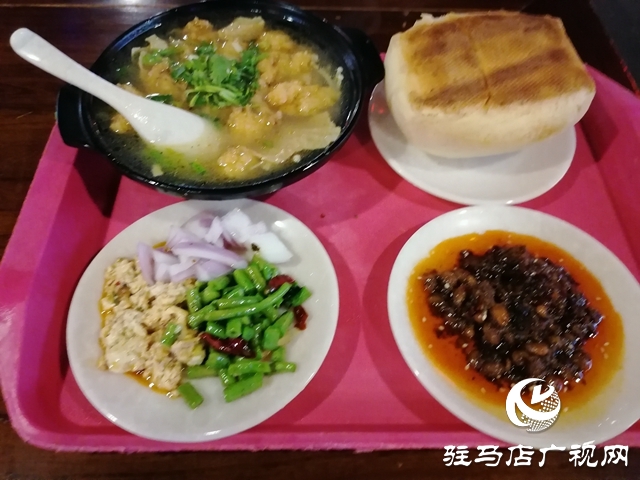 吳嬸饃菜湯，吃出家的味道