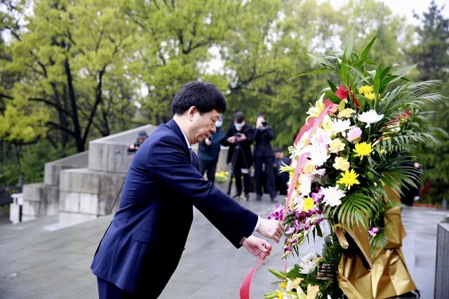 緬懷先烈 賡續(xù)精神！市紀(jì)委監(jiān)委機(jī)關(guān)開(kāi)展清明節(jié)主題黨日系列活動(dòng)