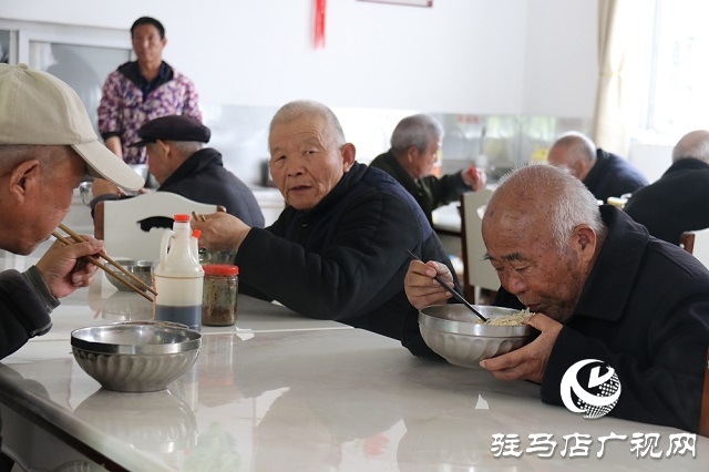 見(jiàn)證小康時(shí)代，讓殘疾人士活出精彩人生