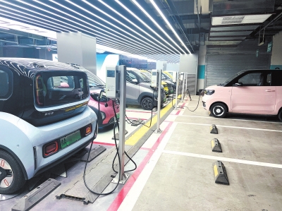 河南印發(fā)新能源汽車發(fā)展方案 2025年我省各類充電樁將超15萬(wàn)個(gè)