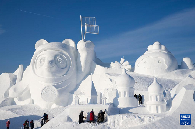 “冬奧·太陽(yáng)島之旅”雪雕亮相哈爾濱太陽(yáng)島雪博會(huì)