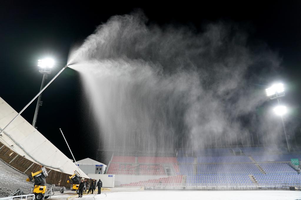 你不知道的冬奧事丨多名國際專家認(rèn)可：人造雪常用、公平、安全