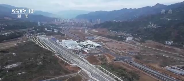 全國鐵路明日零時起實行新列車運行圖 “一日一圖”精準調(diào)控運力