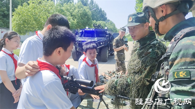 駐馬店實(shí)驗(yàn)小學(xué)開展愛國(guó)主義教育主題實(shí)踐活動(dòng)