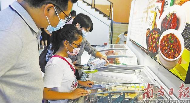 “預(yù)制菜進校園”引熱議 專家建議學(xué)校嚴把食品安全關(guān)