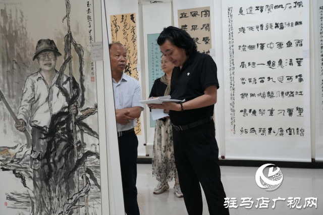 2024駐馬店市驛城區(qū)慶祝“七一”建黨節(jié)書畫精品展啟幕