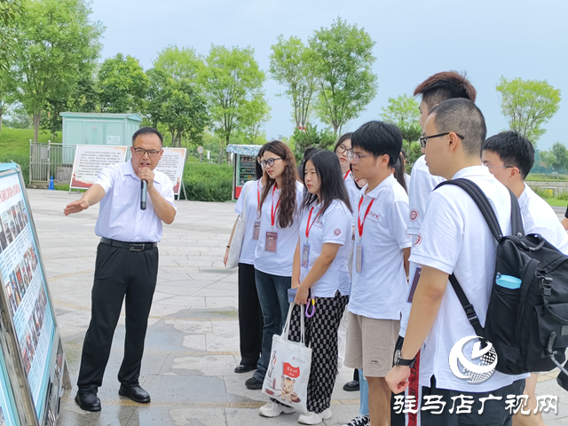 北京大學(xué)深圳研究生院“篤行計劃”駐馬店暑期社會實踐團走進平輿縣參觀調(diào)研