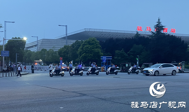 駐馬店市公安局示范區(qū)分局：電動車巡邏隊守護(hù)轄區(qū)平安