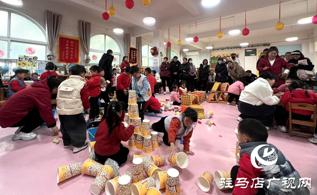 駐馬店市實(shí)驗(yàn)幼兒園：親子同歡 共迎新年